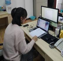 安博(中国)王靖晶老师和受资助学生家庭3